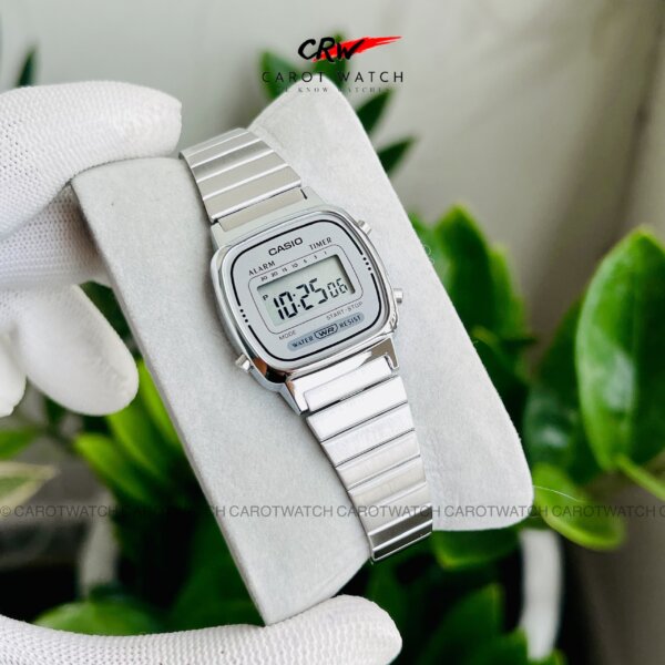 CASIO LA670WA-7