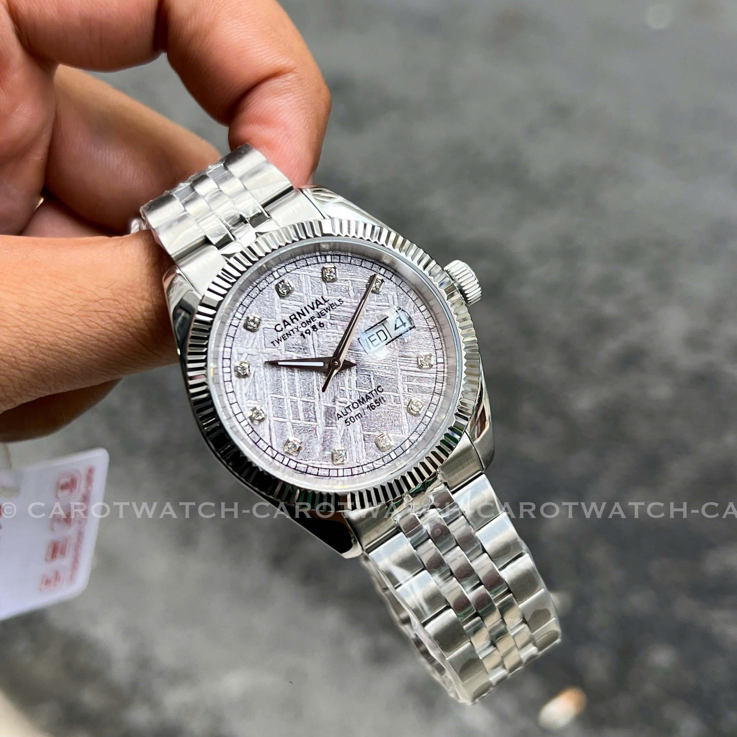 CARNIVAL 8131G-VT-TT-THIEN-THACH CARNIVAL 8131G-VT-TT-THIEN-THACH